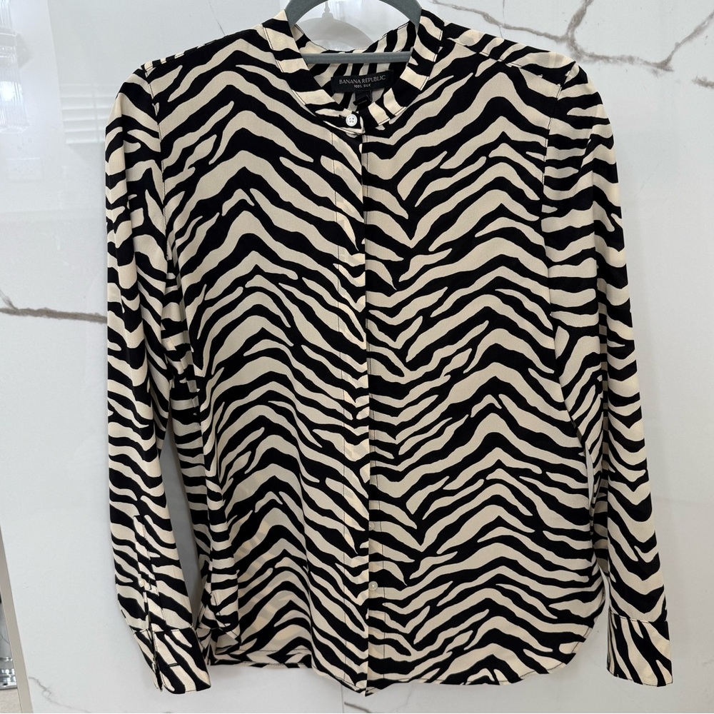 Banana Republic silk zebra print blouse